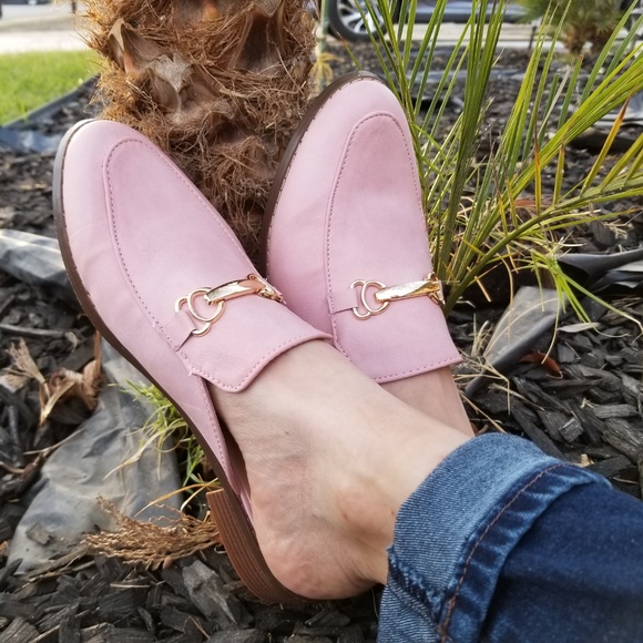 Pink Slip on Flat Mule Loafer W Gold Buckle - Picture 2 of 8
